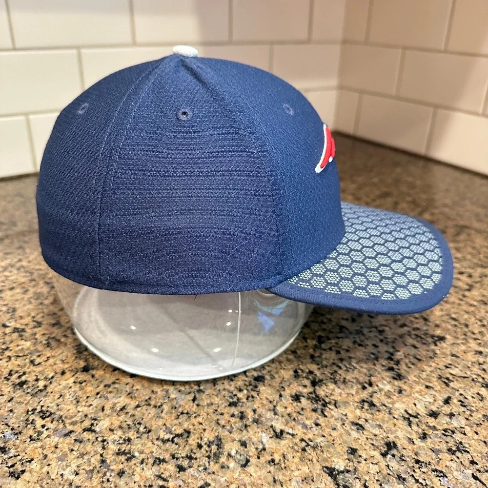 New England Patriots New Era 39THIRTY Men's M-L Navy Hex Stretch Cap